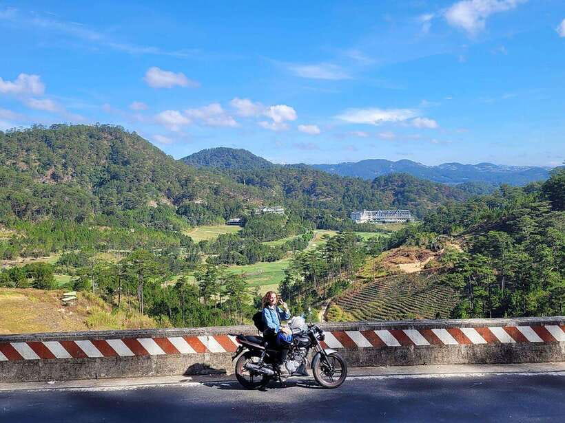 Da Lat Loop Tour On Private Car - Starting with Truc Lam Zen Monastery and Paradise Lake
