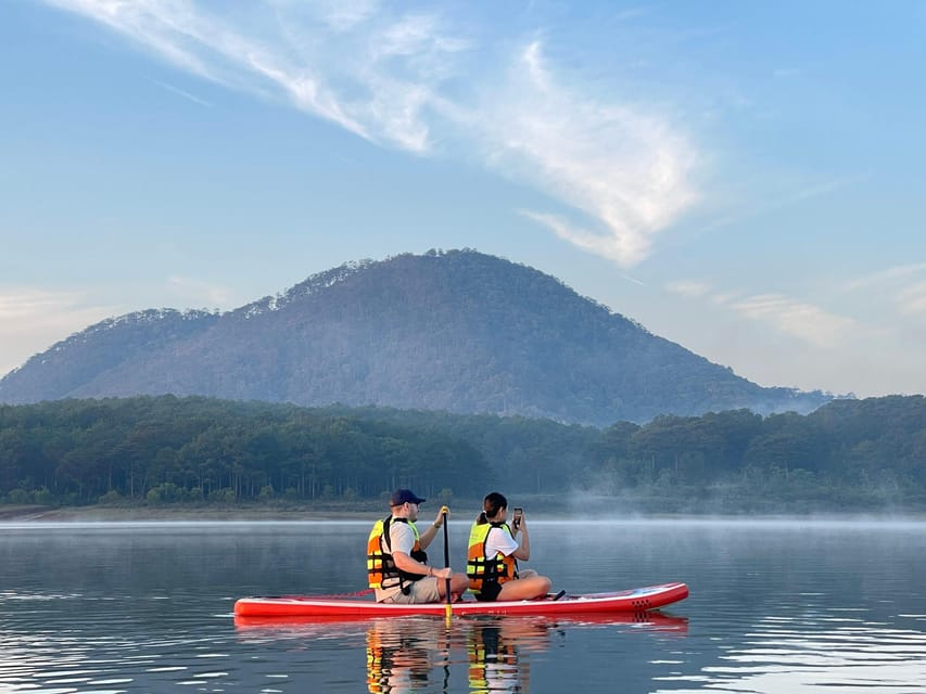 Da Lat: Tuyen Lam Lake Kayak or SUP Tour - Guide quality and the human side of the outing