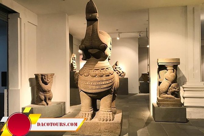 Da Nang - Hoi An_All in One Private Tour - A short look at Non Nuoc stone carving