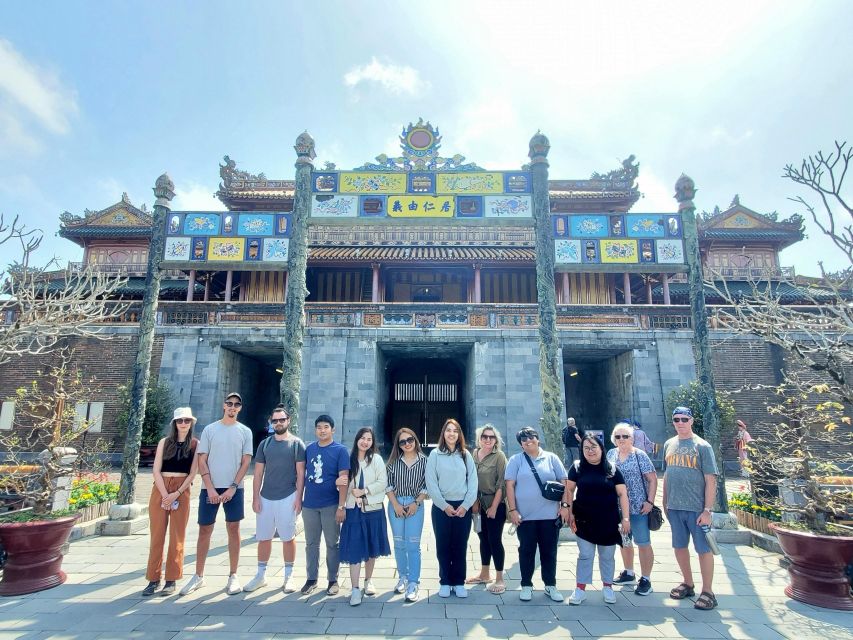 Da Nang/Hoi An: Hue Imperial City via Hai Van Pass & Lunch - Thien Mu Pagoda beside the Perfume River