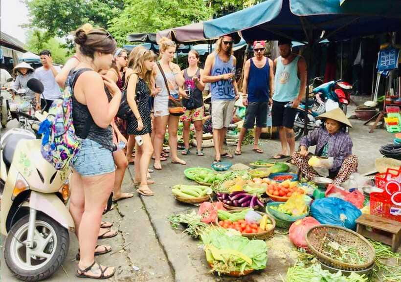 Da Nang/Hoi An: Market Tour, Basket Boat Ride, Cooking Class - Who will enjoy this activity most