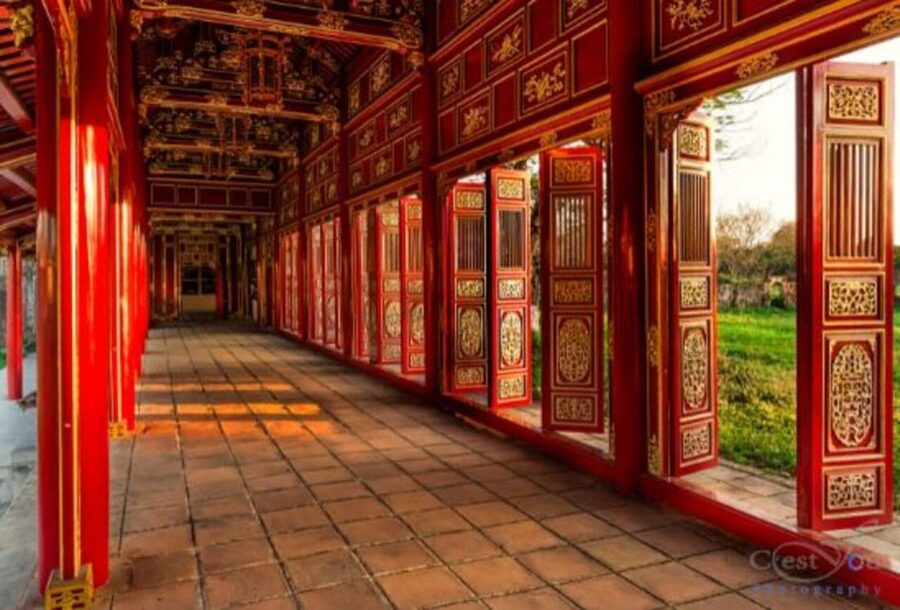 Da Nang: Imperial City of Hue Day Trip with Lunch and Ticket - Inside the Imperial Forbidden Citadel