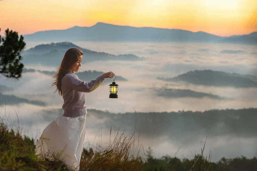 Dalat: Cloud Chasing packaged hike - Sunrise Pickup Included - The short hike is easy in distance, steep in places