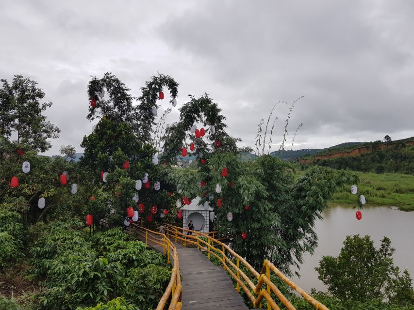 Dalat: Countryside Tour with Silk Village & Elephant Falls - Flower farms and the working countryside