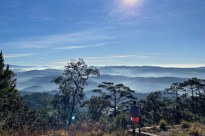 DALAT: Trekking Pinhatt & Sup/Kayaking Tuyen Lam Lake Tour - What the summit view is worth