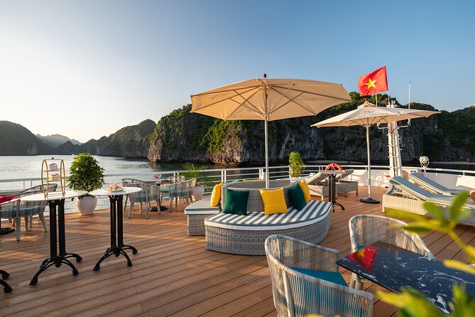Day Tour Serenity Cruise at Lan Ha Bay from Hanoi, Hai Phong - The early road to Cat Ba Island