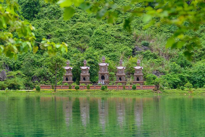 Day tours from Hanoi city (PRIVATE TOUR) - Starting with Hoa Lu, Vietnam’s former capital