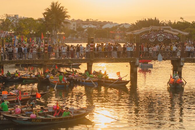 Discover Hoi An by Bamboo Basket and Lantern Boat - Is $29.68 good value for two hours?