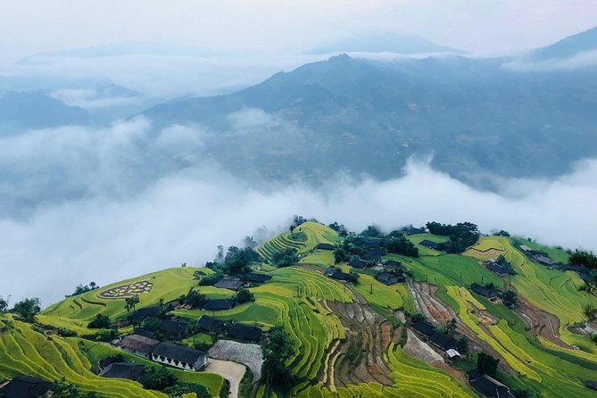 Discover the Beauty of Sa Pa: A One-Day Trek - Y Linh Ho and the first hour on the trail