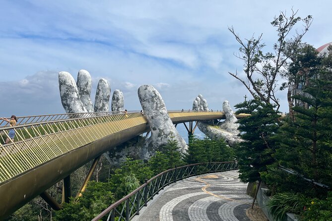 Early tour/ transfer from Hoi An/Da Nang to Golden bridge - Why the Golden Bridge deserves the early start