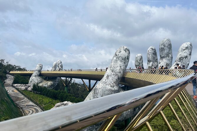 Early tour/ transfer from Hoi An/Da Nang to Golden bridge - Your hotel pickup from Hoi An or Da Nang