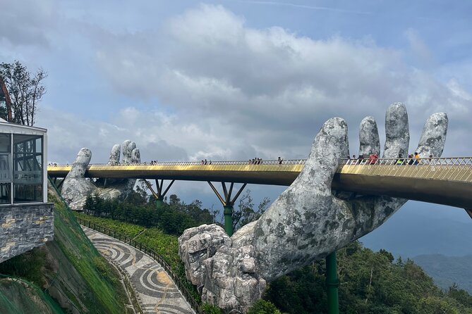 Early tour/ transfer from Hoi An/Da Nang to Golden bridge - Who will get the most from this excursion