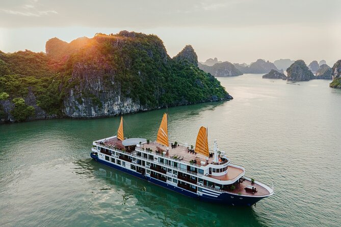 Erina Cruise Lan Ha Bay 2 days 1 night with roundtrip transfer - From Hanoi Old Quarter to Tuan Chau dock