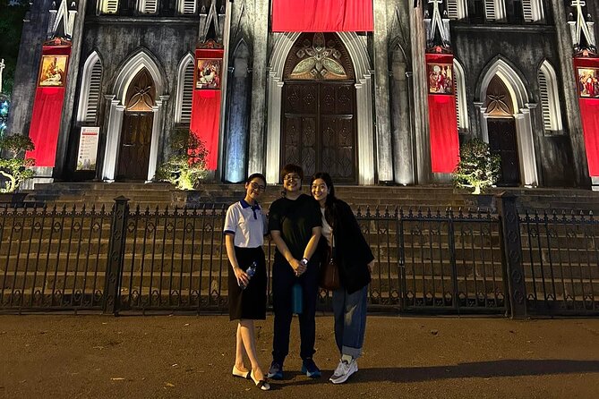 (Evening) HANOI CUSTOMIZED Walking Tour - Ngoc Son Temple and the optional night route