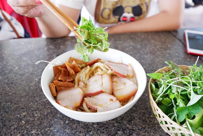 Evening Walking Food Tour, folk game and lantern boat - Who will enjoy this evening most?