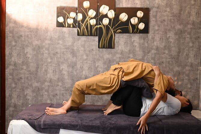 Experience Asian Style Full Body Massage Therapy - The setting, music, and welcome tea