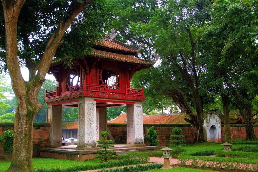 Explore Hanoi Old City By Cycling Tour With Small Groups - Why a bicycle changes your view of Hanoi