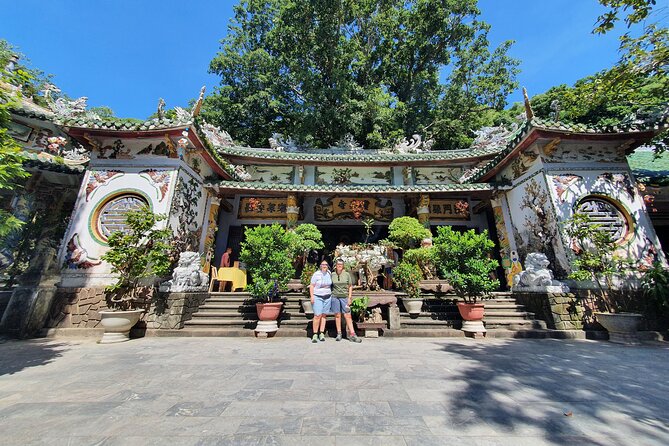 Explore Hoi An and Da Nang by private tour with local guide - Con Market and a short lesson in bargaining