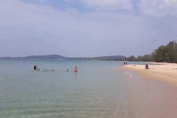 Explore the north of Phu Quoc island by private US Army Jeeps - Hai Duong Pepper Farm offers a local start