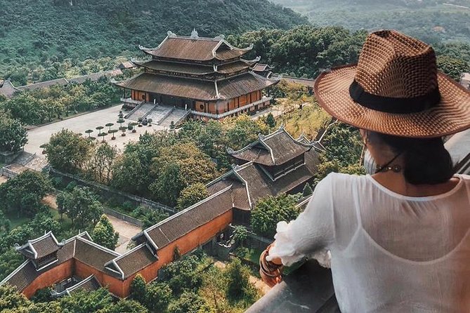 Exploring Bai Dinh Pagoda -Trang An -Mua Cave with Buffet Lunch 1 Day From Hanoi - Buffet lunch with goat meat and local dishes