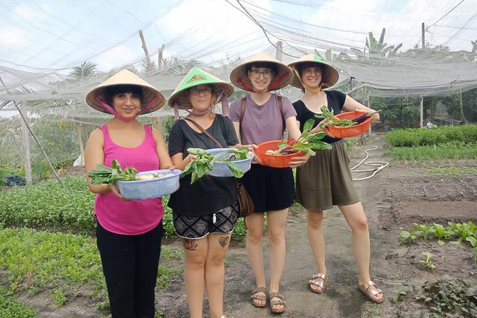 Farm-To-Table Healthy Cooking Class in Ho Chi Minh City - Seeing the farm before choosing your lunch