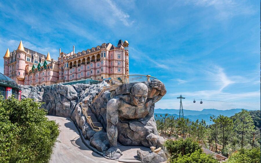 From Da Nang or Hoi An: Ba Na Hills Golden Bridge Tour - Leaving Da Nang or Hoi An for the mountain