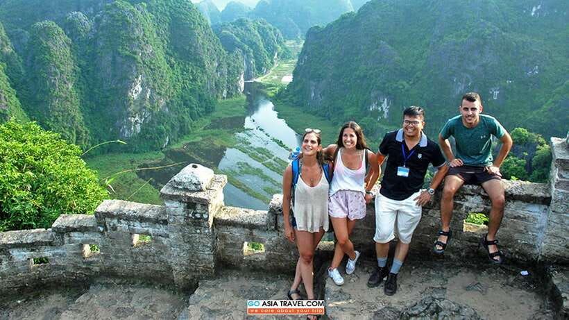 From Hanoi: 1-Day Ninh Binh Highlights Tour with Lunch - Why Ninh Binh makes a strong day trip from Hanoi