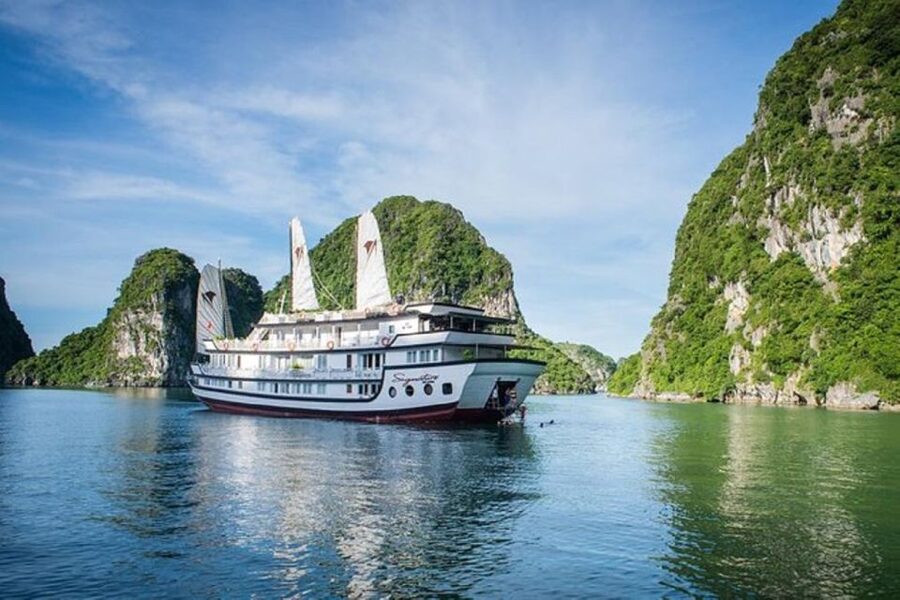 From Hanoi: 2-Day Bai Tu Long Bay Luxury Cruise with Jacuzzi - Key points at a glance