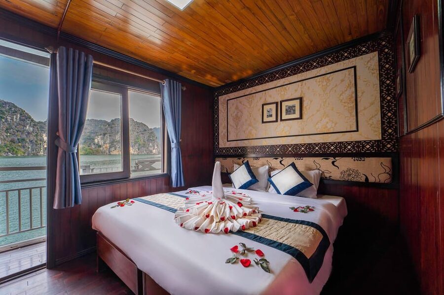 From Hanoi: 2-Day Ha Long Bay Boat Tour - Guides, food, and onboard service