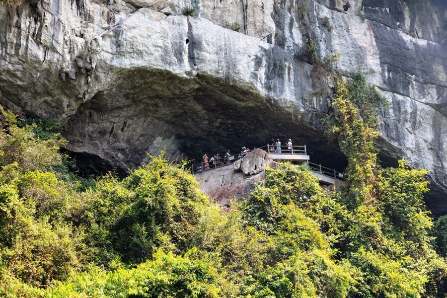 From Hanoi: 2-Day Ha Long Bay Tour with Ninh Binh and Cruise - Bai Dinh’s grand scale and Buddhist art