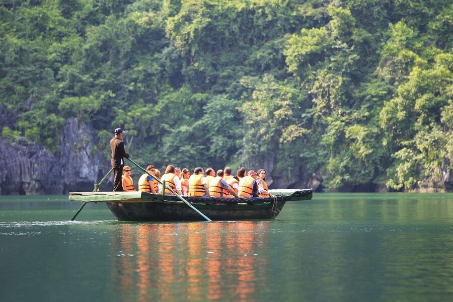 From Hanoi: 2-Day Ha Long Bay Tour with Ninh Binh and Cruise - Trang An by wooden boat