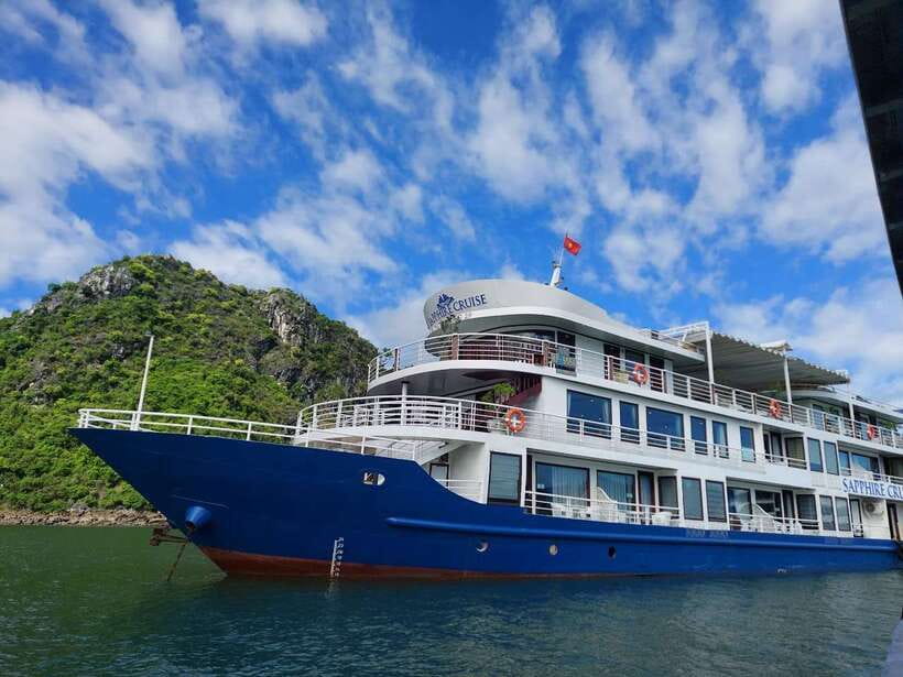 From Hanoi: 2-Day Halong Sapphire Cruise with Balcony Cabin - Boarding Sapphire Cruise at midday