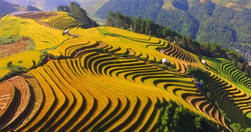 From Hanoi: 2-Day Luxury Sapa Trekking Tour with Homestay - The second hike to Giang Ta Chai