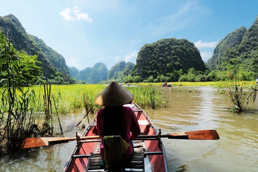 From Hanoi: 2-Day Ninh Binh Tour with Accommodation & Meals - Tam Coc or Trang An by sampan