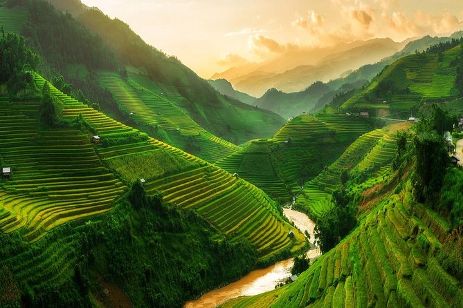 From Hanoi: 2-Day Overnight Sapa Tour by Luxury Van Limousine - The six-hour ride from Hanoi