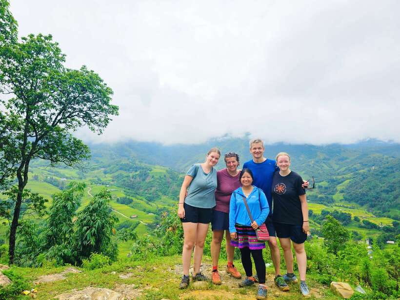 From Hanoi: 2-Day Sapa Trek Tour - Luxury Limousine Transfer - The limousine ride from Hanoi to Sapa