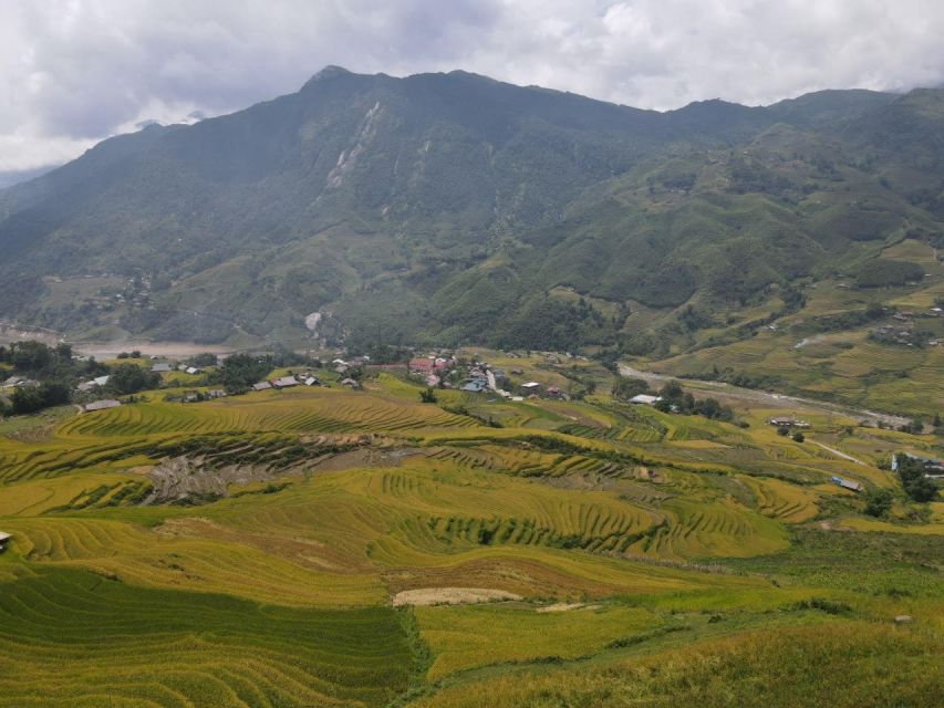 From Hanoi: 2-Day Sapa Trekking Trip with Homestay & Meals - A family evening at Mama Zuzu’s home