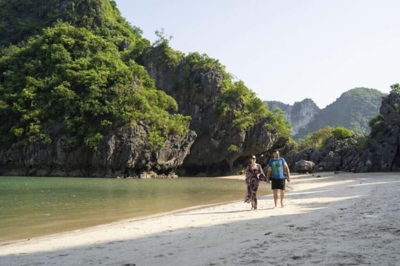 From Hanoi : 4-day Ninh Binh-Halong Bay Cruise with Balcony - Who should book this four-day trip