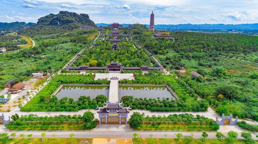 From Hanoi: Bai Dinh, Trang An, and Mua Cave Full-Day Tour - Who should book this Ninh Binh tour?