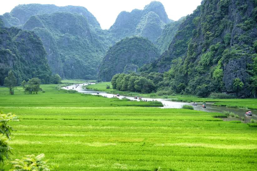 From Hanoi: Full-Day Ninh Binh Highlights Small Group Tour - Comfort, cost, and what is included