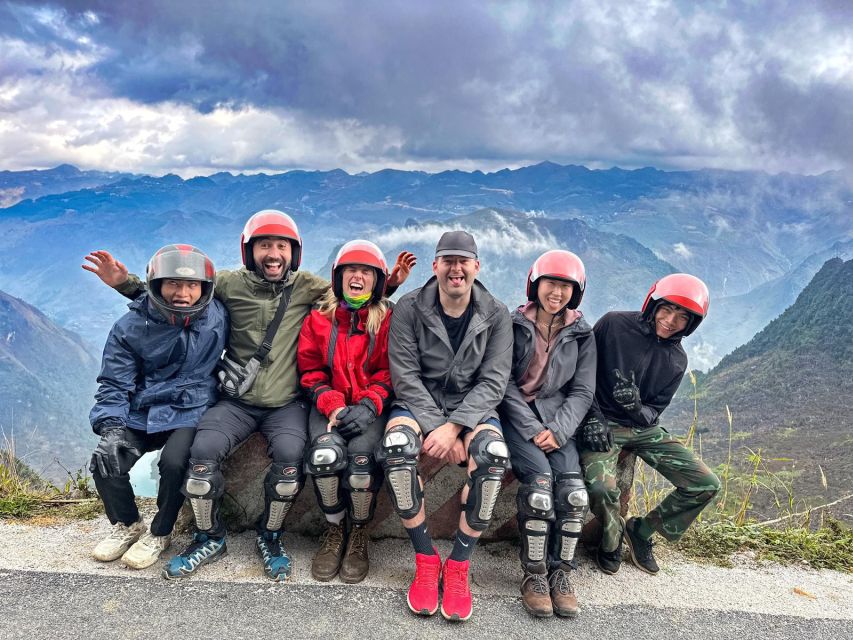 From Hanoi: Ha Giang Loop 4-Night 4-Day with Easy Rider - Day one: Chin Khoanh Pass and the Hmong King’s Palace