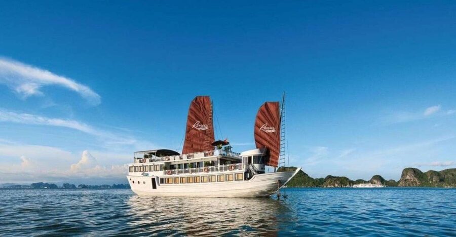 From Hanoi: Ha Long - Bai Tu Long Bay 2-Day 1-Night Cruise - Why Bai Tu Long Bay makes the difference