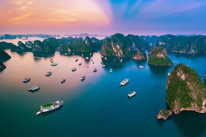 From Hanoi: Ha Long Bay Day tour 4-Star with Kayaking - Amazing Cave and the active side of the bay
