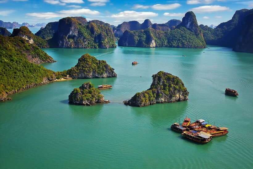 From Hanoi: Ha Long Bay Save-Cost Tours - Big & Small Groups - Who should book this Ha Long Bay day trip?