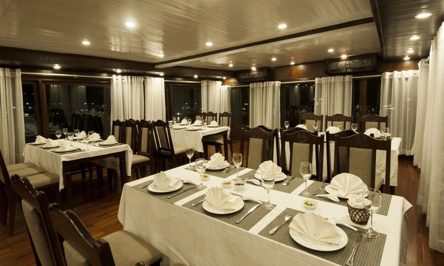 From Hanoi: Halong Explorer 3-Day Deluxe Cruise - Who should book this Ha Long Bay cruise?