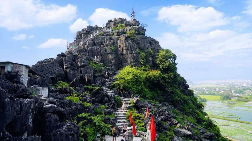 From Hanoi: Hoa Lu/Bai Dinh-Tam Coc/Trang An-Mua Cave Tours - Timing, group size, and what the $22 really buys