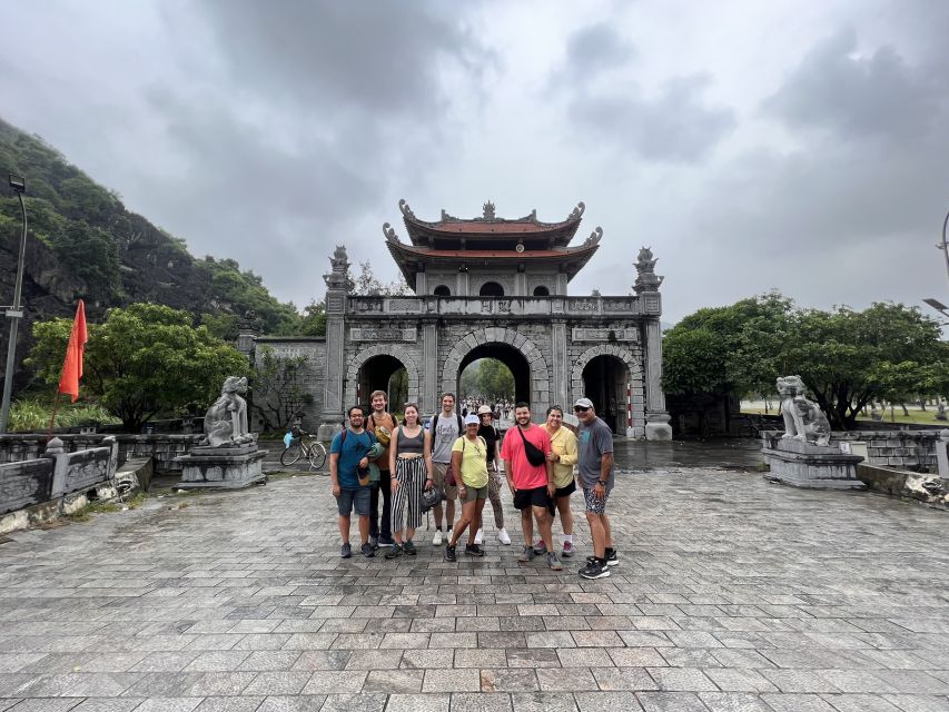 From Hanoi: Hoa Lu, Mua Cave and Tam Coc Full-Day Trip - What the $45 price really covers
