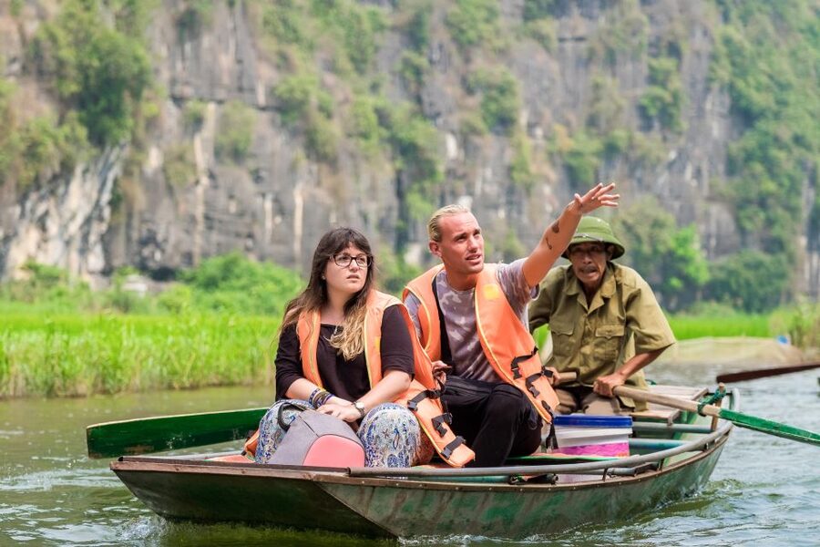 From Hanoi: Hoa Lu & Tam Coc with Buffet lunch & Cycling - Optional Hang Mua and the 500-step decision