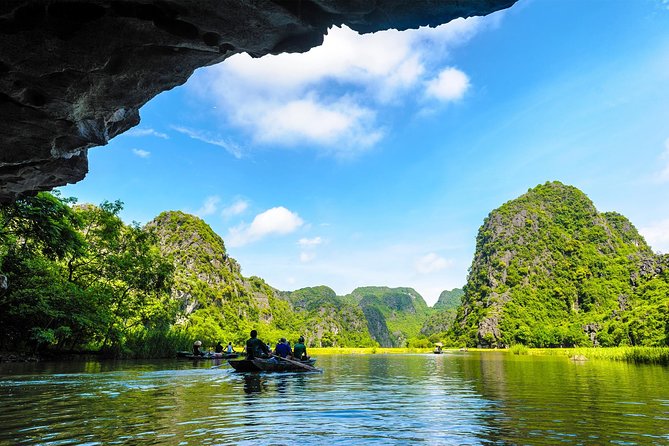 From Hanoi: Ninh Binh Tour Highlights - Transfer & Buffet Lunch - Mua Cave and the 500-step payoff