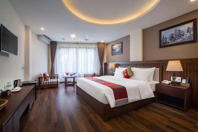 From Hanoi: Premium 2-Day Sapa Adventure with DCAR Limousine - The Central Hotel Route and Cat Cat Village